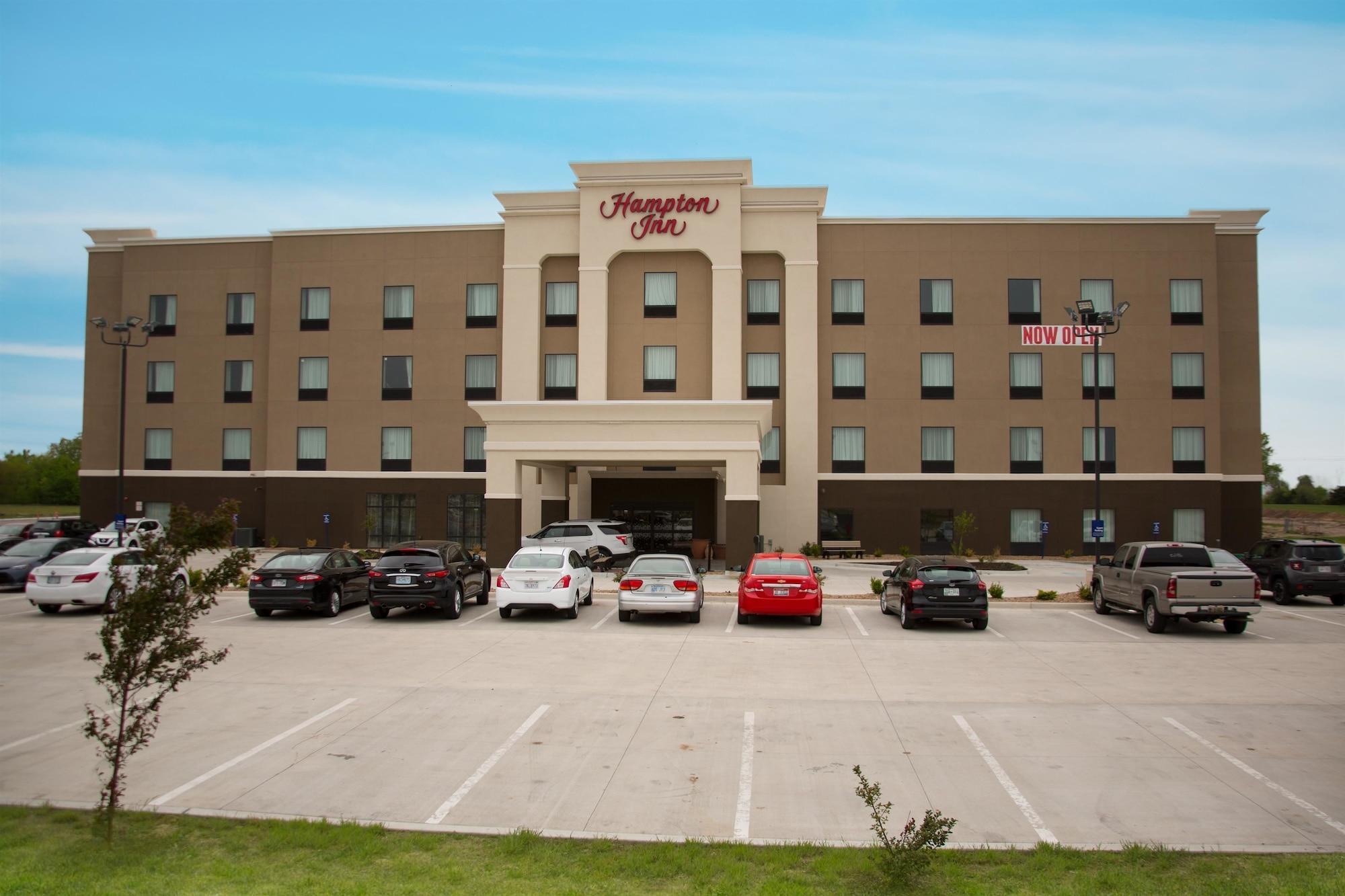 Hampton Inn Mcpherson Luaran gambar