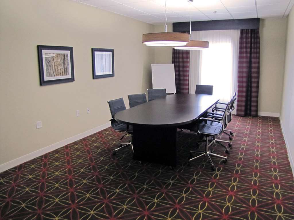Hampton Inn Mcpherson Kemudahan gambar